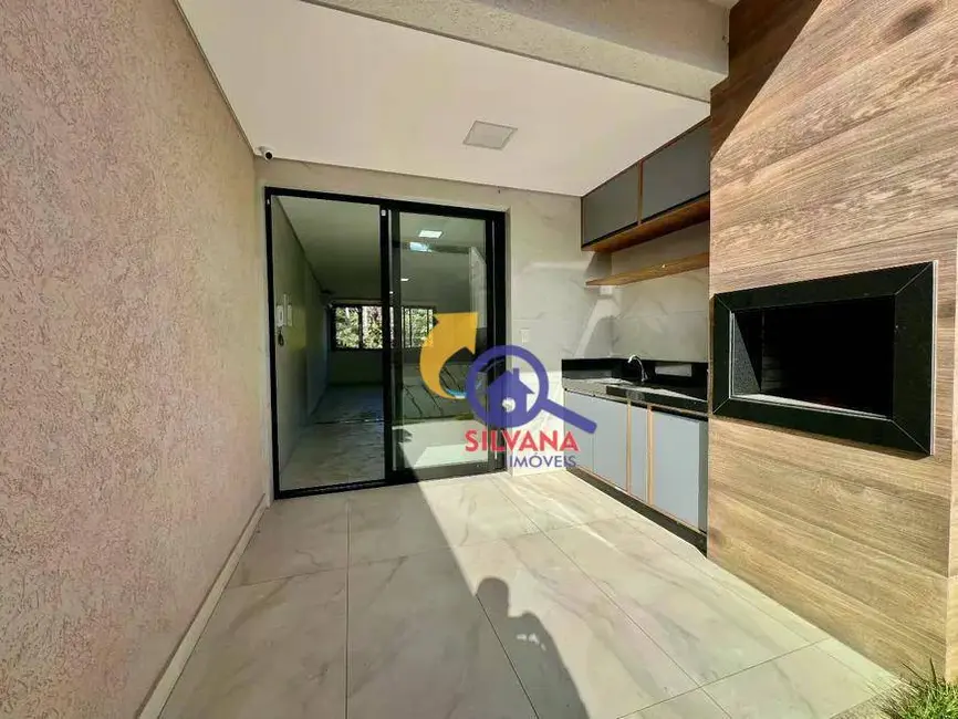 Foto 1 de Casa com 3 quartos à venda, 190m2 em Itapoã, Belo Horizonte - MG