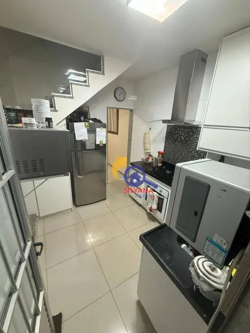 Foto 3 de Apartamento com 2 quartos para alugar, 860m2 em Santa Rosa, Belo Horizonte - MG