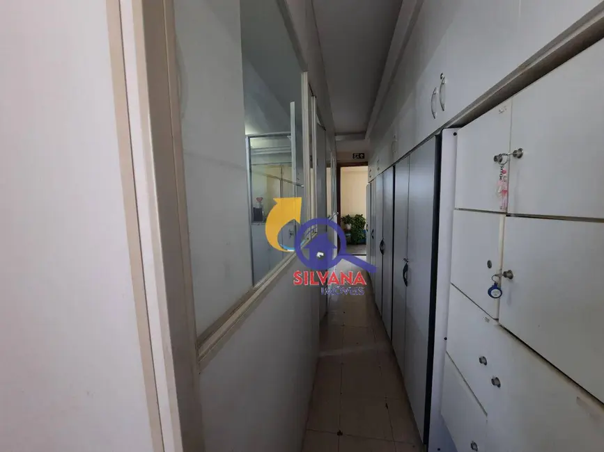 Foto 3 de Sala Comercial à venda e para alugar, 1050m2 em Santa Efigênia, Belo Horizonte - MG