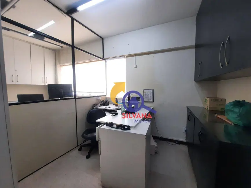 Sala Comercial à venda e para alugar, 1050m2 em Santa Efigênia, Belo Horizonte - MG - imagem 6 Foto 6 de Sala Comercial à venda e para alugar, 1050m2 em Santa Efigênia, Belo Horizonte - MG