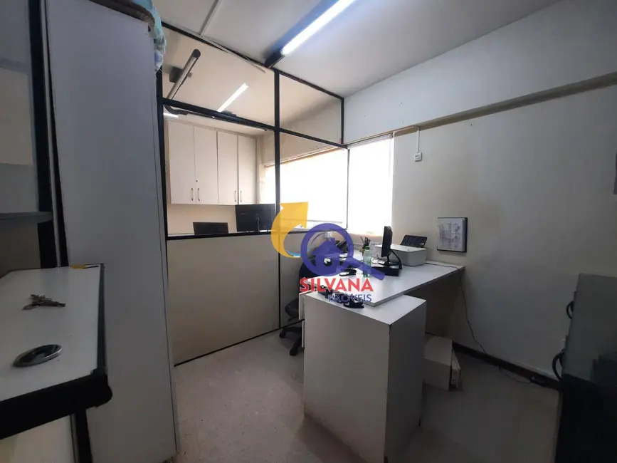 Sala Comercial à venda e para alugar, 1050m2 em Santa Efigênia, Belo Horizonte - MG - imagem 1 Foto 1 de Sala Comercial à venda e para alugar, 1050m2 em Santa Efigênia, Belo Horizonte - MG