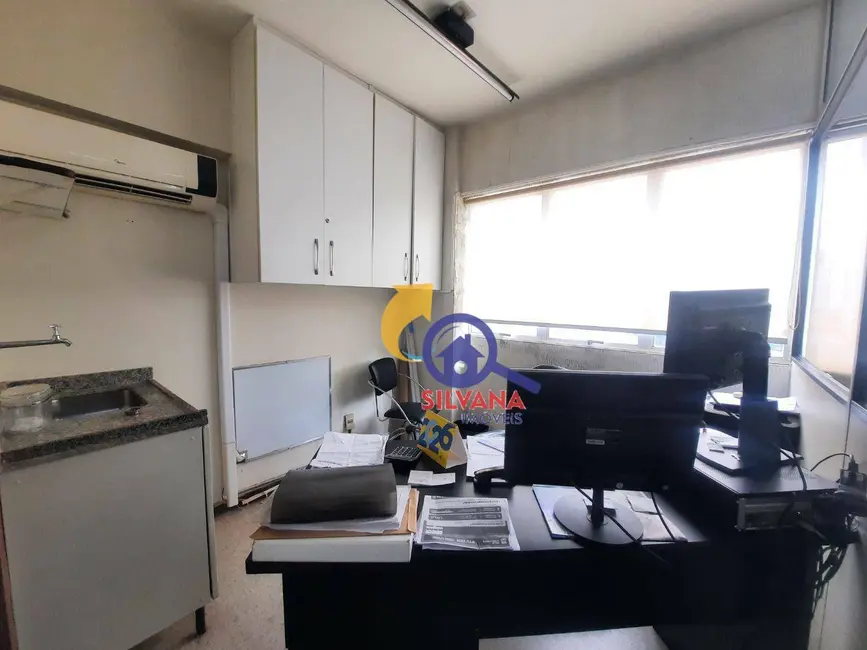 Sala Comercial à venda e para alugar, 1050m2 em Santa Efigênia, Belo Horizonte - MG - imagem 8 Foto 8 de Sala Comercial à venda e para alugar, 1050m2 em Santa Efigênia, Belo Horizonte - MG