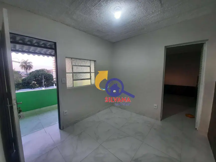 Casa com 2 quartos para alugar, 75m2 em Goiânia, Belo Horizonte - MG - imagem 1 Foto 1 de Casa com 2 quartos para alugar, 75m2 em Goiânia, Belo Horizonte - MG