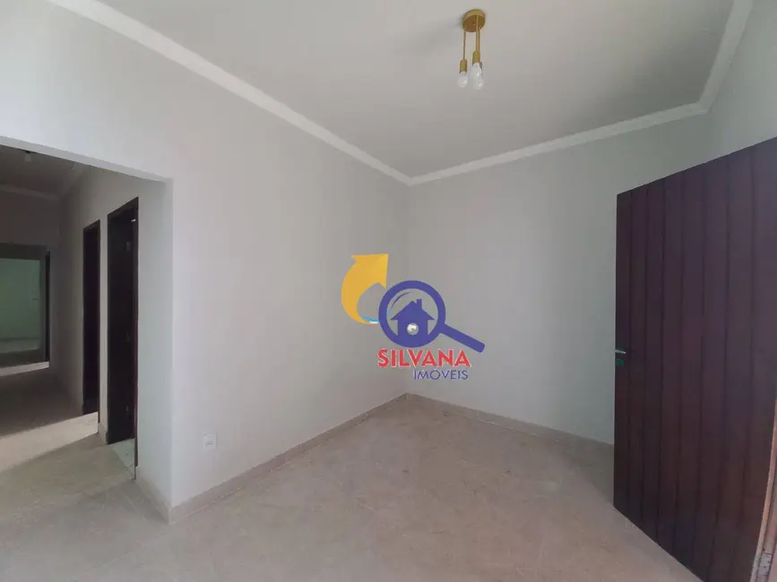 Casa com 2 quartos para alugar, 200m2 em Jaraguá, Belo Horizonte - MG - imagem 2 Foto 2 de Casa com 2 quartos para alugar, 200m2 em Jaraguá, Belo Horizonte - MG