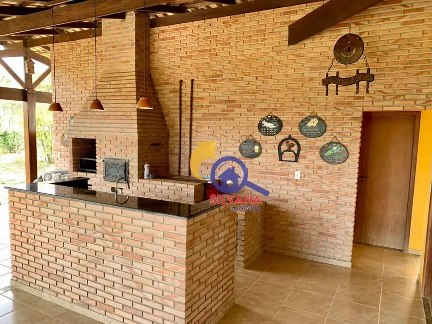 Foto 2 de Chácara com 4 quartos à venda, 3000m2 em Fortuna De Minas - MG