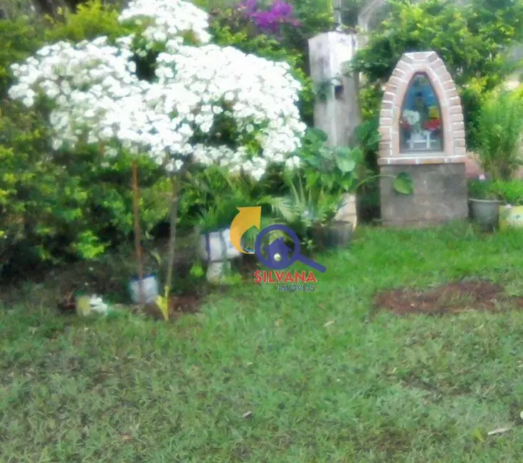 Foto 9 de Sítio / Rancho com 4 quartos à venda, 1000m2 em Santa Luzia - MG