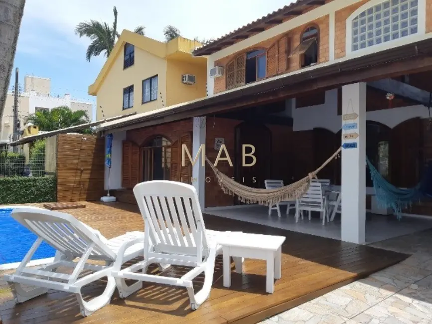 Foto 1 de Casa com 4 quartos à venda, 450m2 em Canasvieiras, Florianopolis - SC