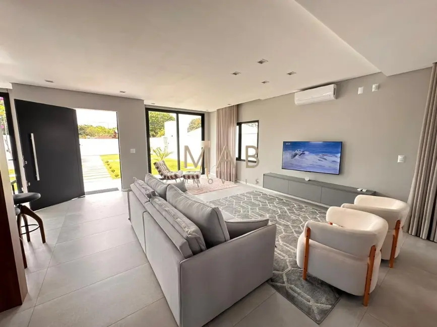 Foto 2 de Casa com 4 quartos à venda, 420m2 em São João do Rio Vermelho, Florianopolis - SC