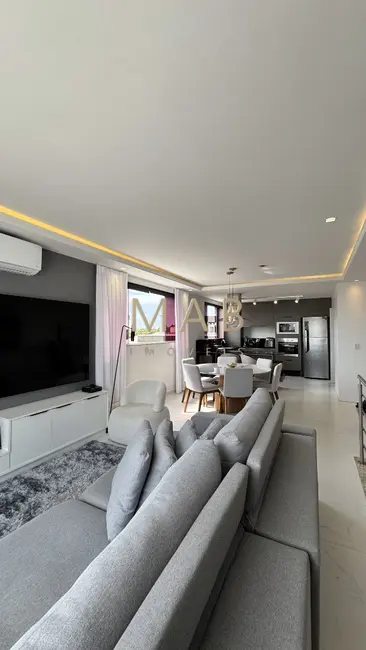 Apartamento com 3 quartos à venda, 218m2 em Florianopolis - SC - imagem 5 Foto 5 de Apartamento com 3 quartos à venda, 218m2 em Florianopolis - SC