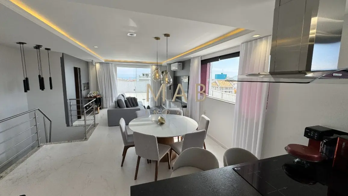 Apartamento com 3 quartos à venda, 218m2 em Florianopolis - SC - imagem 1 Foto 1 de Apartamento com 3 quartos à venda, 218m2 em Florianopolis - SC