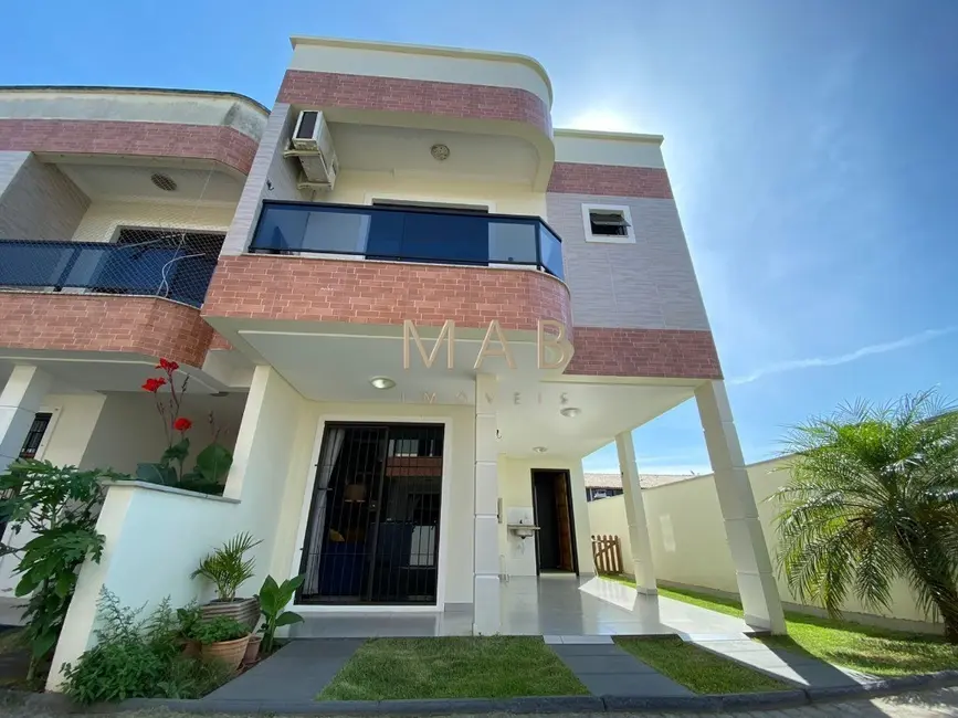 Foto 2 de Casa com 3 quartos à venda, 97m2 em Ingleses do Rio Vermelho, Florianopolis - SC