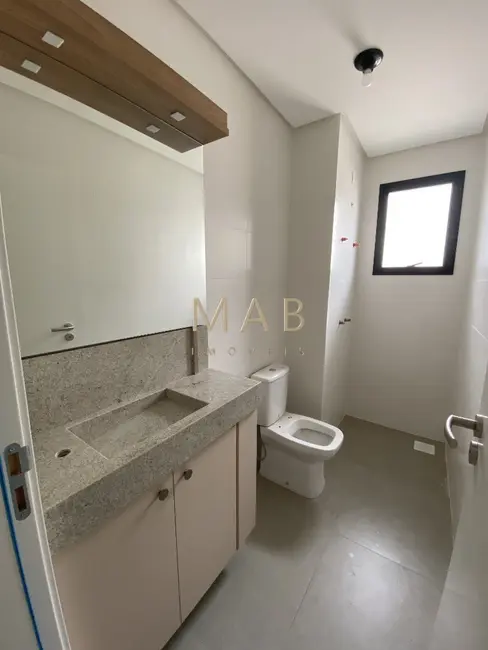Apartamento com 2 quartos à venda, 66m2 em Cachoeira do Bom Jesus, Florianopolis - SC - imagem 3 Foto 3 de Apartamento com 2 quartos à venda, 66m2 em Cachoeira do Bom Jesus, Florianopolis - SC