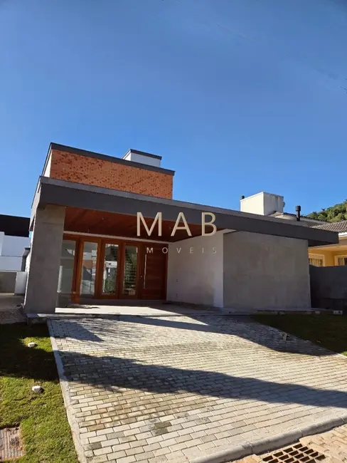 Foto 2 de Casa de Condomínio com 4 quartos à venda, 220m2 em Cachoeira do Bom Jesus, Florianopolis - SC