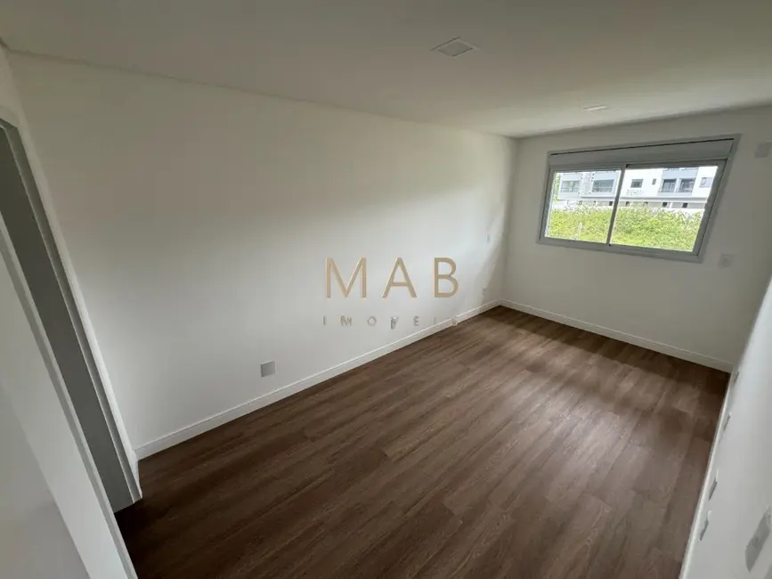 Foto 3 de Apartamento com 2 quartos à venda, 64m2 em Florianopolis - SC