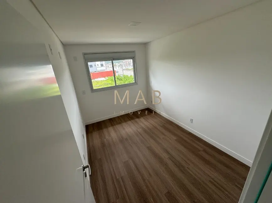 Foto 4 de Apartamento com 2 quartos à venda, 64m2 em Florianopolis - SC