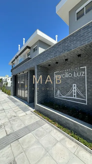 Apartamento com 2 quartos à venda, 63m2 em Florianopolis - SC - imagem 9 Foto 9 de Apartamento com 2 quartos à venda, 63m2 em Florianopolis - SC