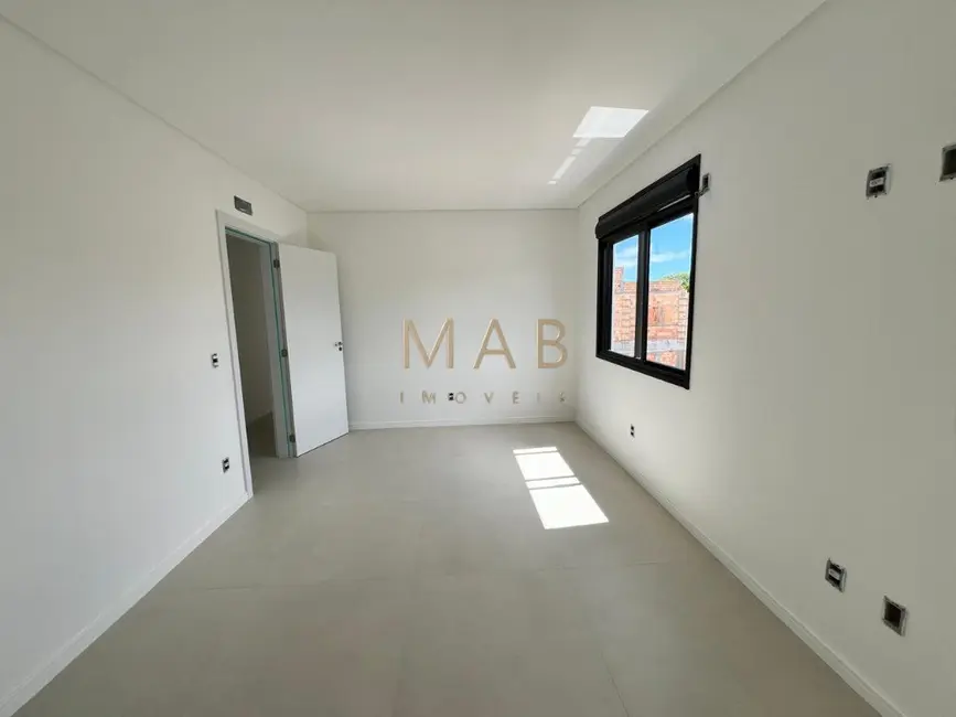 Foto 5 de Casa com 3 quartos à venda, 150m2 em Ingleses do Rio Vermelho, Florianopolis - SC