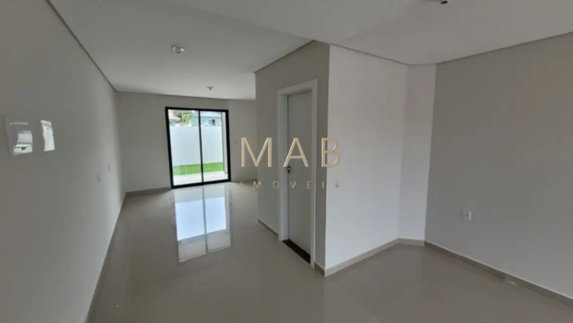 Foto 2 de Casa com 2 quartos à venda, 100m2 em Ingleses do Rio Vermelho, Florianopolis - SC