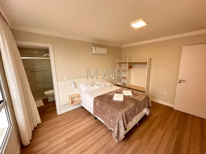 Foto 9 de Apartamento com 2 quartos à venda, 111m2 em Florianopolis - SC