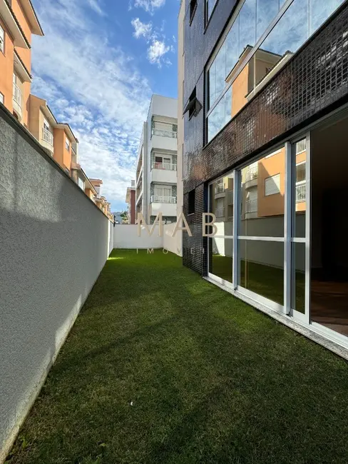 Foto 7 de Apartamento com 2 quartos à venda, 67m2 em Florianopolis - SC