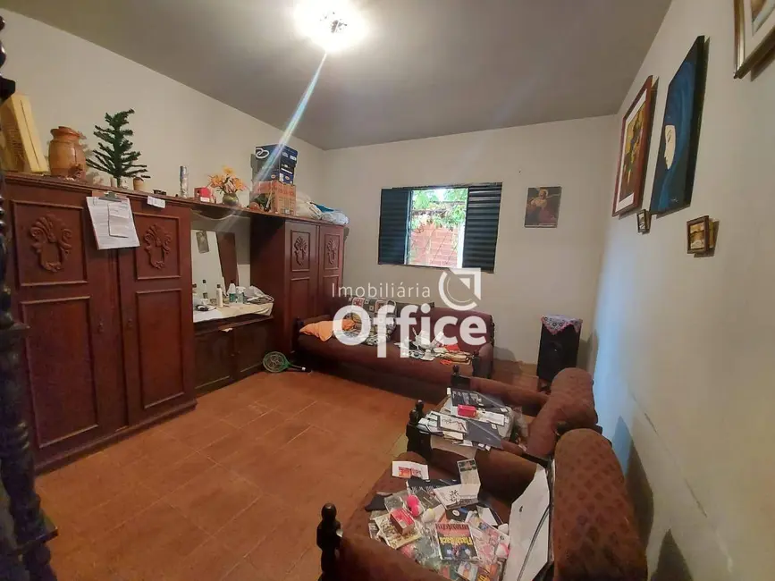 Casa com 2 quartos à venda, 460m2 em Anápolis City, Anapolis - GO - imagem 3 Foto 3 de Casa com 2 quartos à venda, 460m2 em Anápolis City, Anapolis - GO