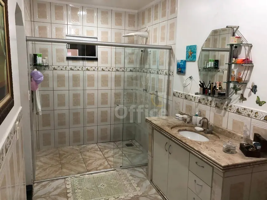 Casa com 5 quartos à venda, 300m2 em Residencial Portal do Cerrado, Anapolis - GO - imagem 8 Foto 8 de Casa com 5 quartos à venda, 300m2 em Residencial Portal do Cerrado, Anapolis - GO