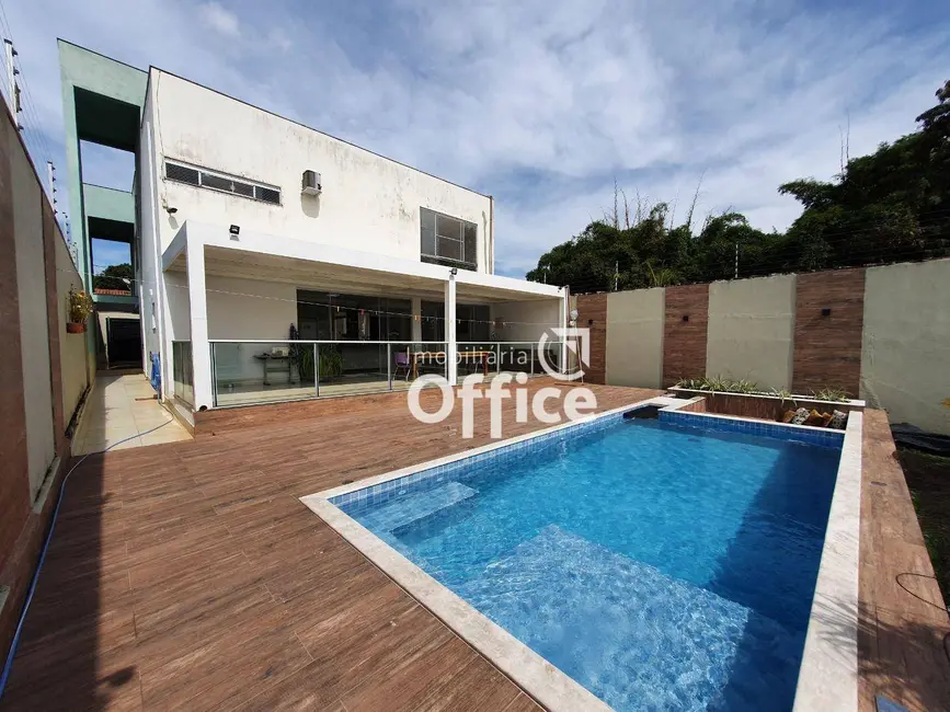 Foto 2 de Casa com 3 quartos à venda, 650m2 em Vila Santa Isabel, Anapolis - GO