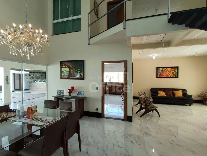 Casa com 4 quartos à venda, 520m2 em Anápolis City, Anapolis - GO - imagem 8 Foto 8 de Casa com 4 quartos à venda, 520m2 em Anápolis City, Anapolis - GO