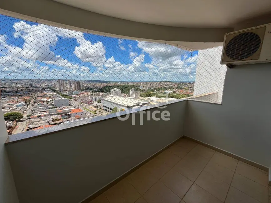 Foto 3 de Apartamento com 3 quartos à venda, 95m2 em Vila Santa Isabel, Anapolis - GO