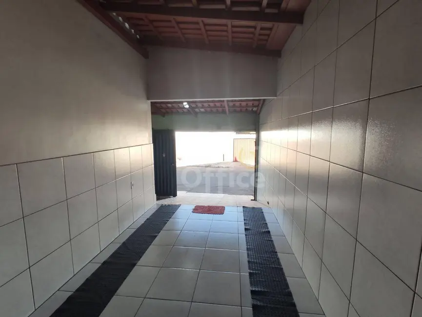 Foto 2 de Casa com 4 quartos à venda, 253m2 em Boa Vista, Anapolis - GO