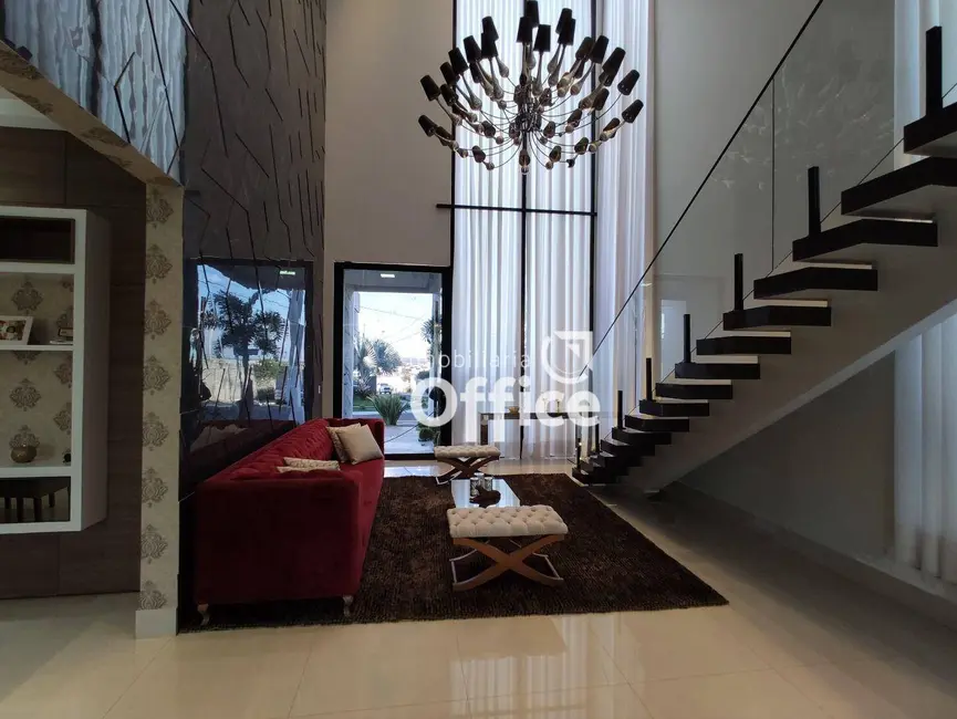 Foto 8 de Casa de Condomínio com 4 quartos à venda, 410m2 em Anapolis - GO