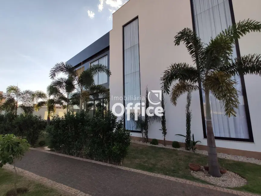 Foto 2 de Casa de Condomínio com 4 quartos à venda, 410m2 em Anapolis - GO