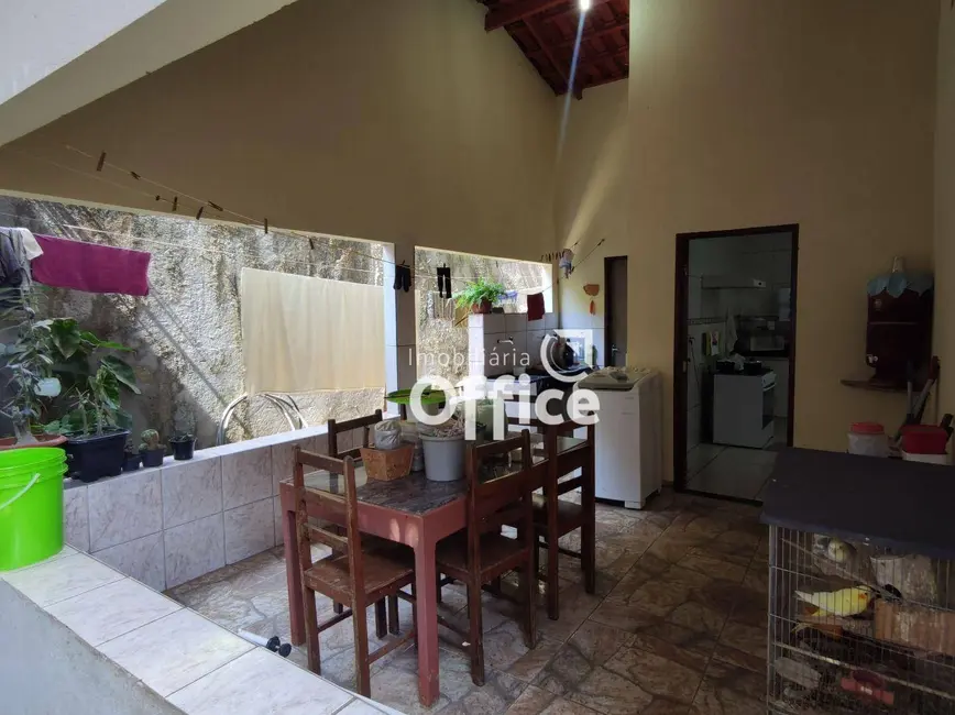 Foto 9 de Casa com 3 quartos à venda, 300m2 em Nova Alexandrina, Anapolis - GO