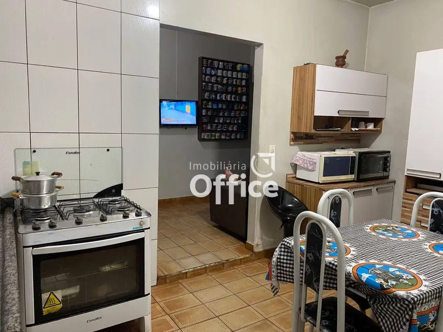 Foto 7 de Casa com 3 quartos à venda, 220m2 em Setor Central, Anapolis - GO