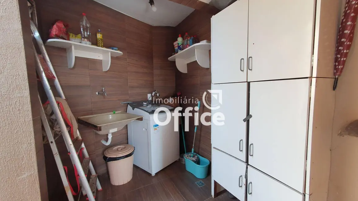 Casa com 3 quartos à venda, 325m2 em Jardim Alexandrina, Anapolis - GO - imagem 5 Foto 5 de Casa com 3 quartos à venda, 325m2 em Jardim Alexandrina, Anapolis - GO