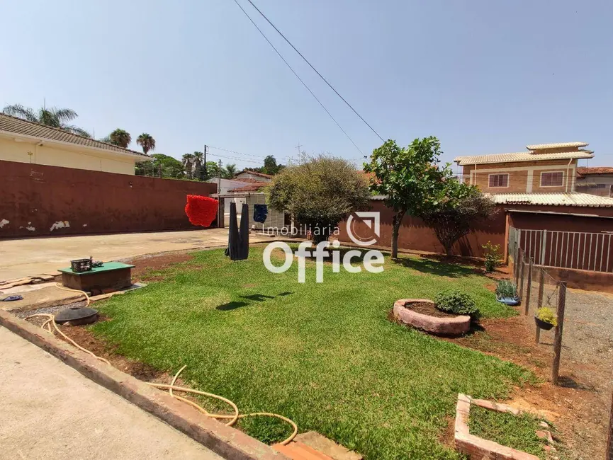 Foto 6 de Casa com 3 quartos à venda, 900m2 em Anápolis City, Anapolis - GO