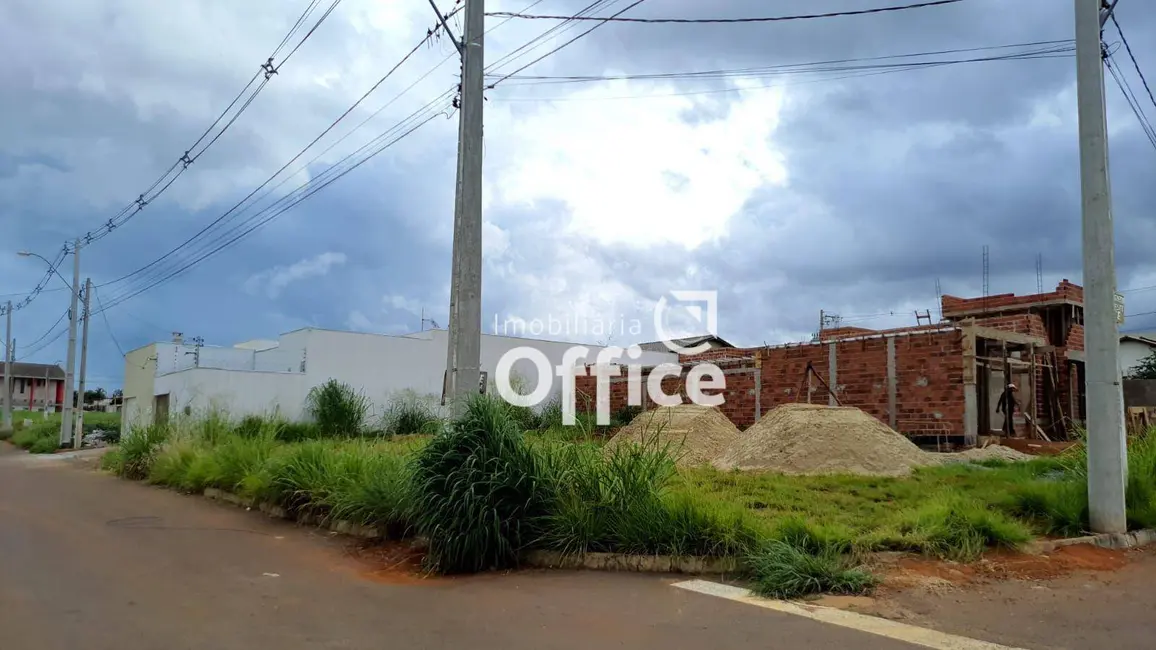 Foto 3 de Terreno / Lote à venda, 370m2 em Residencial Cerejeiras, Anapolis - GO