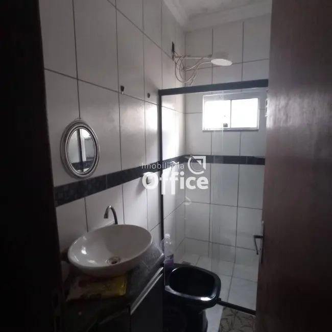 Foto 9 de Casa com 3 quartos à venda, 300m2 em Anapolis - GO