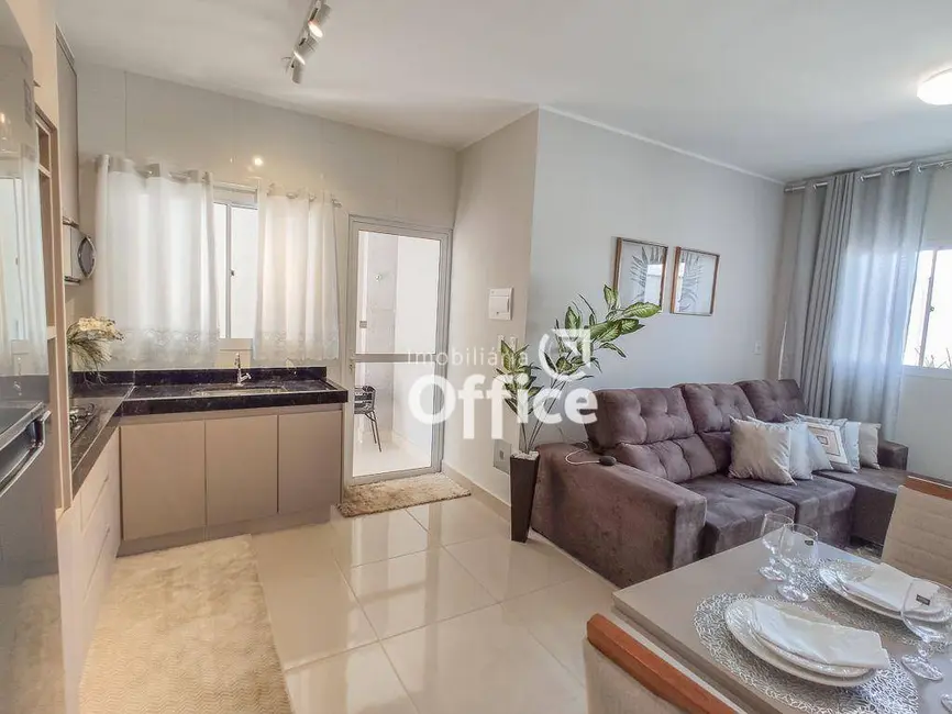 Foto 4 de Casa com 2 quartos à venda, 150m2 em Residencial Cerejeiras, Anapolis - GO