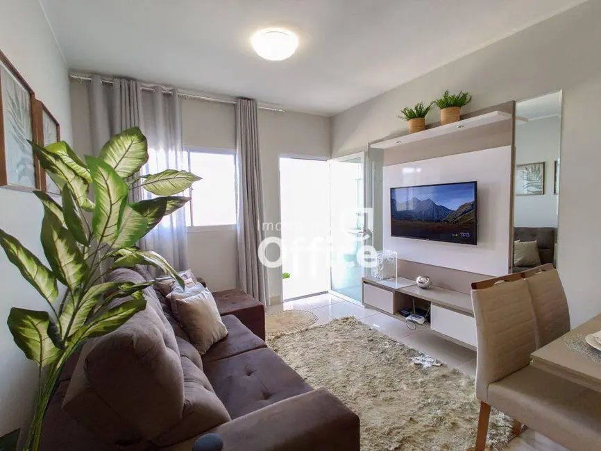 Foto 6 de Casa com 2 quartos à venda, 150m2 em Residencial Cerejeiras, Anapolis - GO