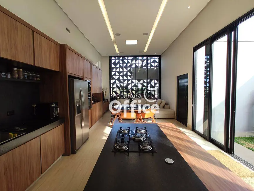 Foto 7 de Casa de Condomínio com 3 quartos à venda, 388m2 em Condomínio Terras Alpha Anápolis, Anapolis - GO
