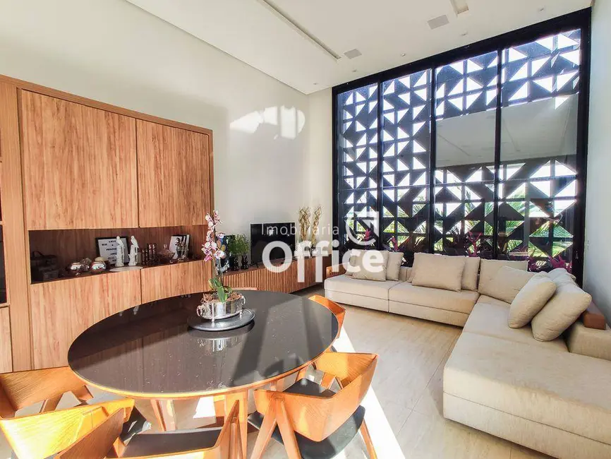 Foto 9 de Casa de Condomínio com 3 quartos à venda, 388m2 em Condomínio Terras Alpha Anápolis, Anapolis - GO