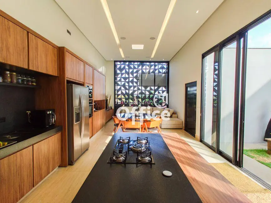 Foto 6 de Casa de Condomínio com 3 quartos à venda, 388m2 em Condomínio Terras Alpha Anápolis, Anapolis - GO