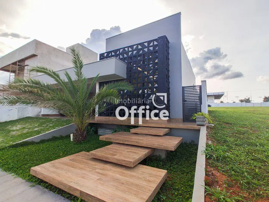 Foto 4 de Casa de Condomínio com 3 quartos à venda, 388m2 em Condomínio Terras Alpha Anápolis, Anapolis - GO