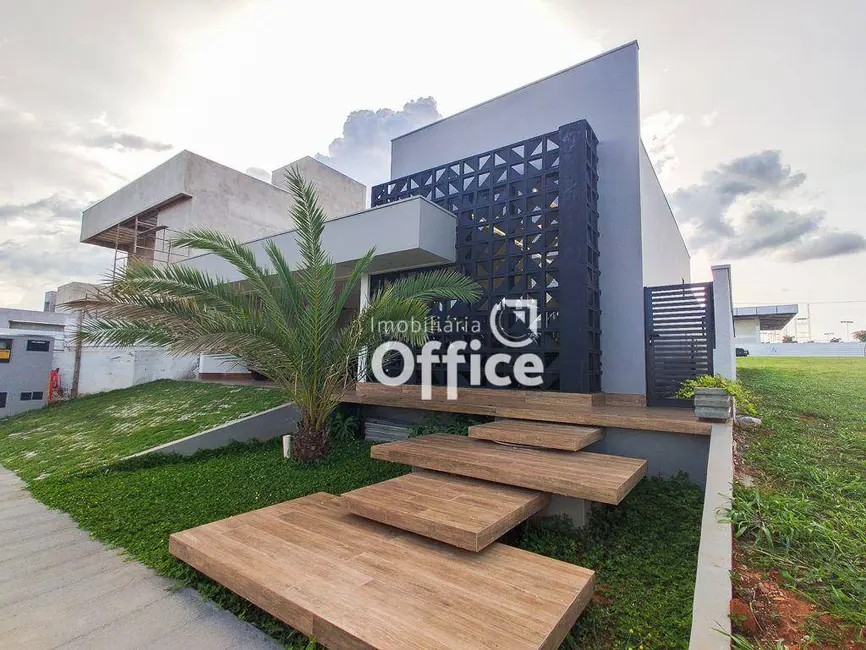 Foto 5 de Casa de Condomínio com 3 quartos à venda, 388m2 em Condomínio Terras Alpha Anápolis, Anapolis - GO