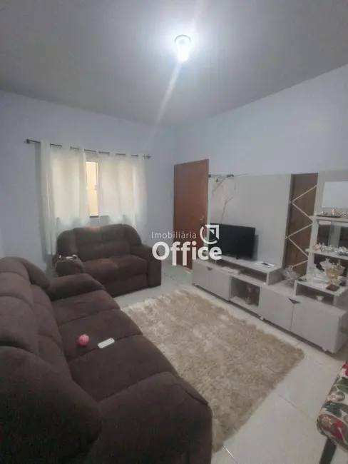 Foto 4 de Casa com 3 quartos à venda, 150m2 em Jardim Palmares, Anapolis - GO