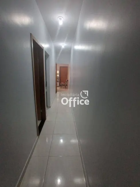 Foto 2 de Casa com 3 quartos à venda, 150m2 em Jardim Palmares, Anapolis - GO