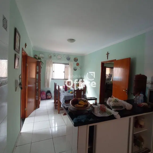 Casa com 3 quartos à venda, 300m2 em Parque Brasília 2ª Etapa, Anapolis - GO - imagem 8 Foto 8 de Casa com 3 quartos à venda, 300m2 em Parque Brasília 2ª Etapa, Anapolis - GO