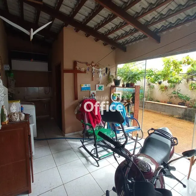 Casa com 3 quartos à venda, 300m2 em Parque Brasília 2ª Etapa, Anapolis - GO - imagem 6 Foto 6 de Casa com 3 quartos à venda, 300m2 em Parque Brasília 2ª Etapa, Anapolis - GO