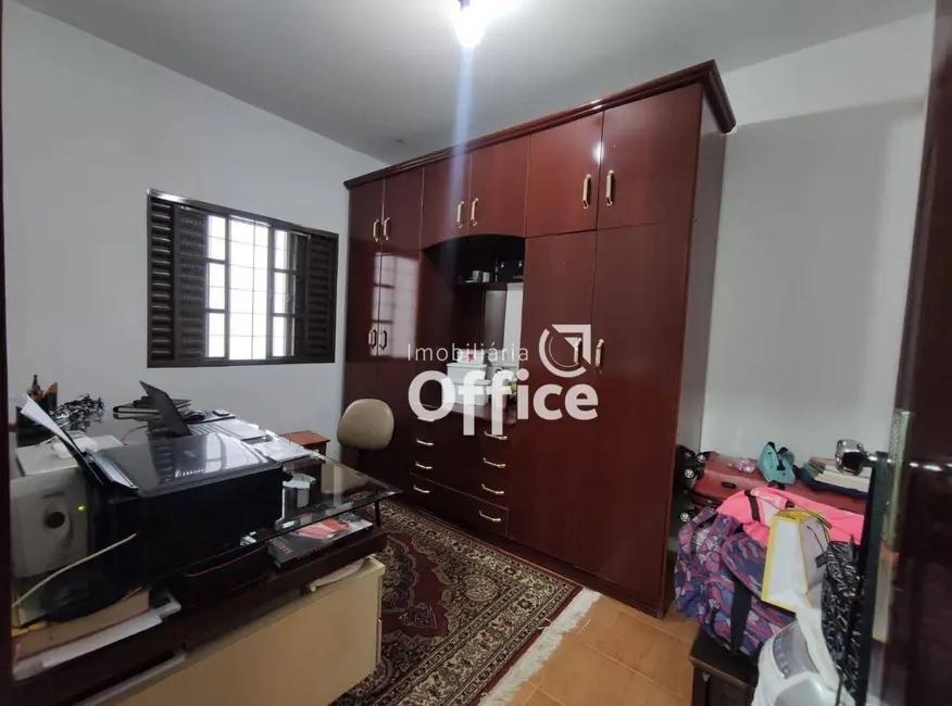 Foto 9 de Casa com 3 quartos à venda, 264m2 em Vila Góis, Anapolis - GO